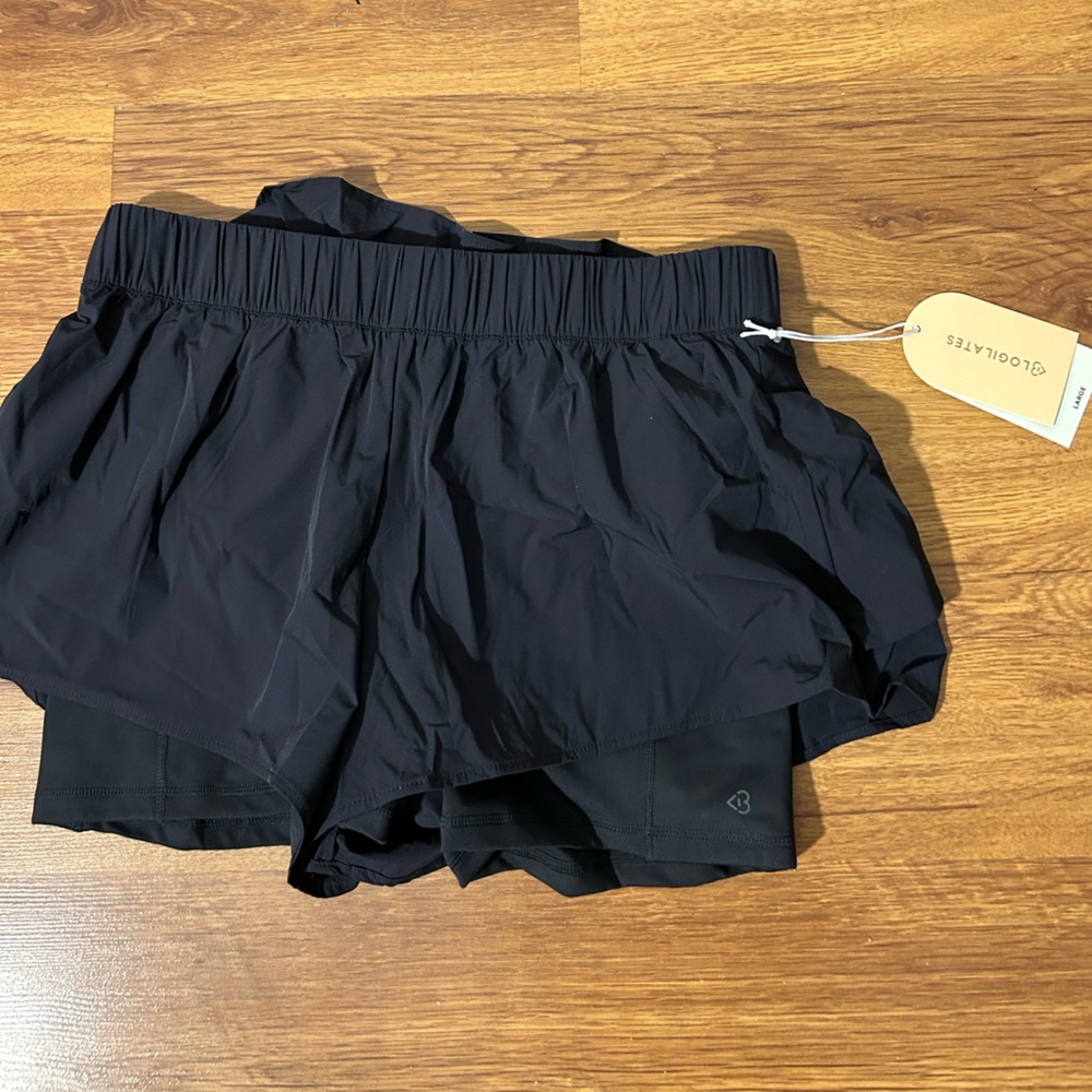 Blogilates Ruffle Shorts Large